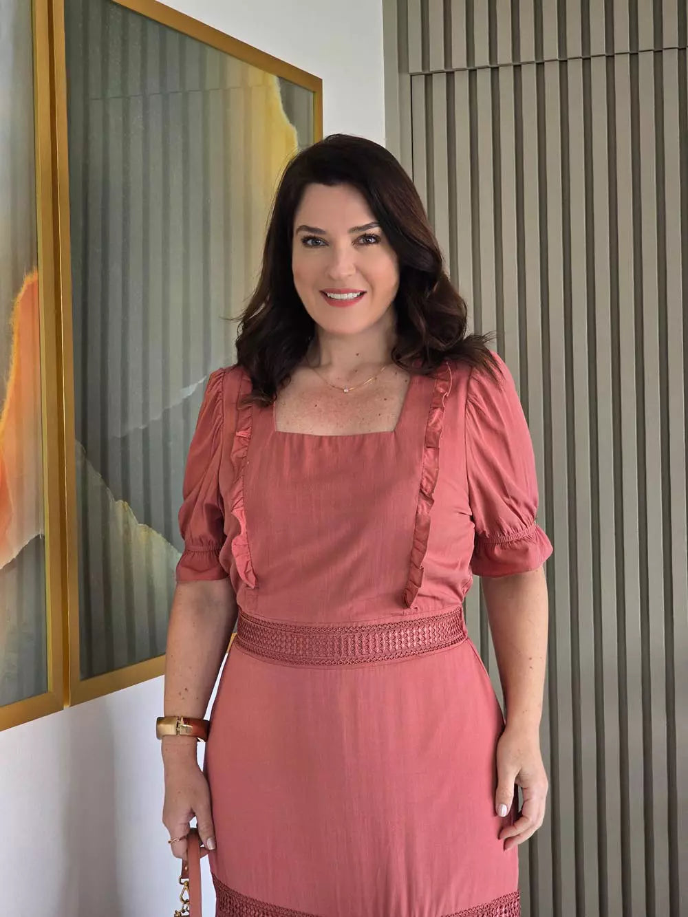 VESTIDO MIDI DETALHE GUIPIR