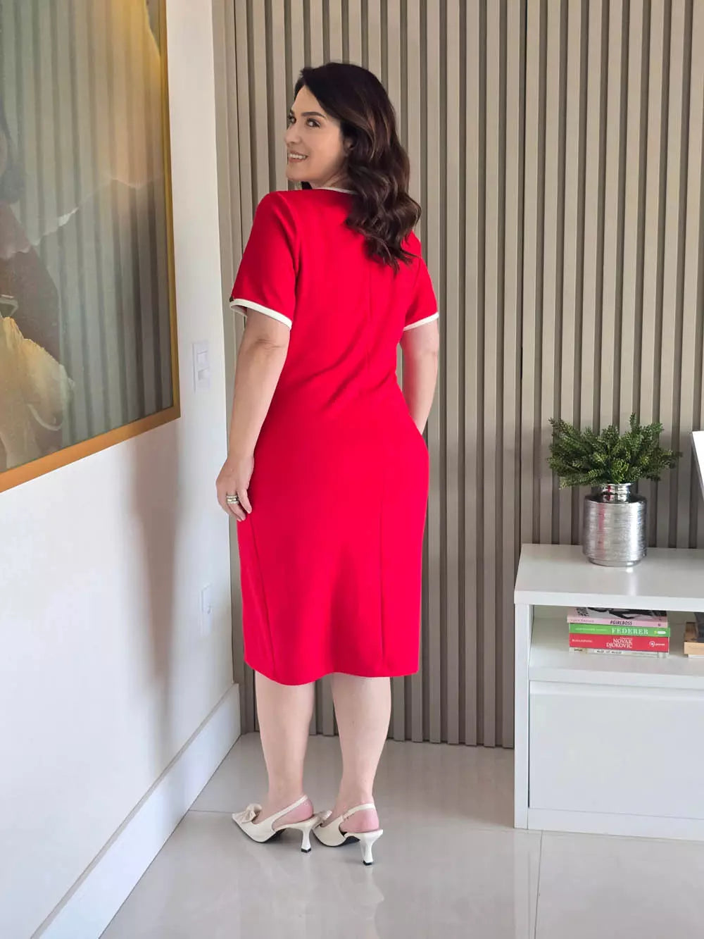 VESTIDO TUBINHO VERMELHO COM LAPELA