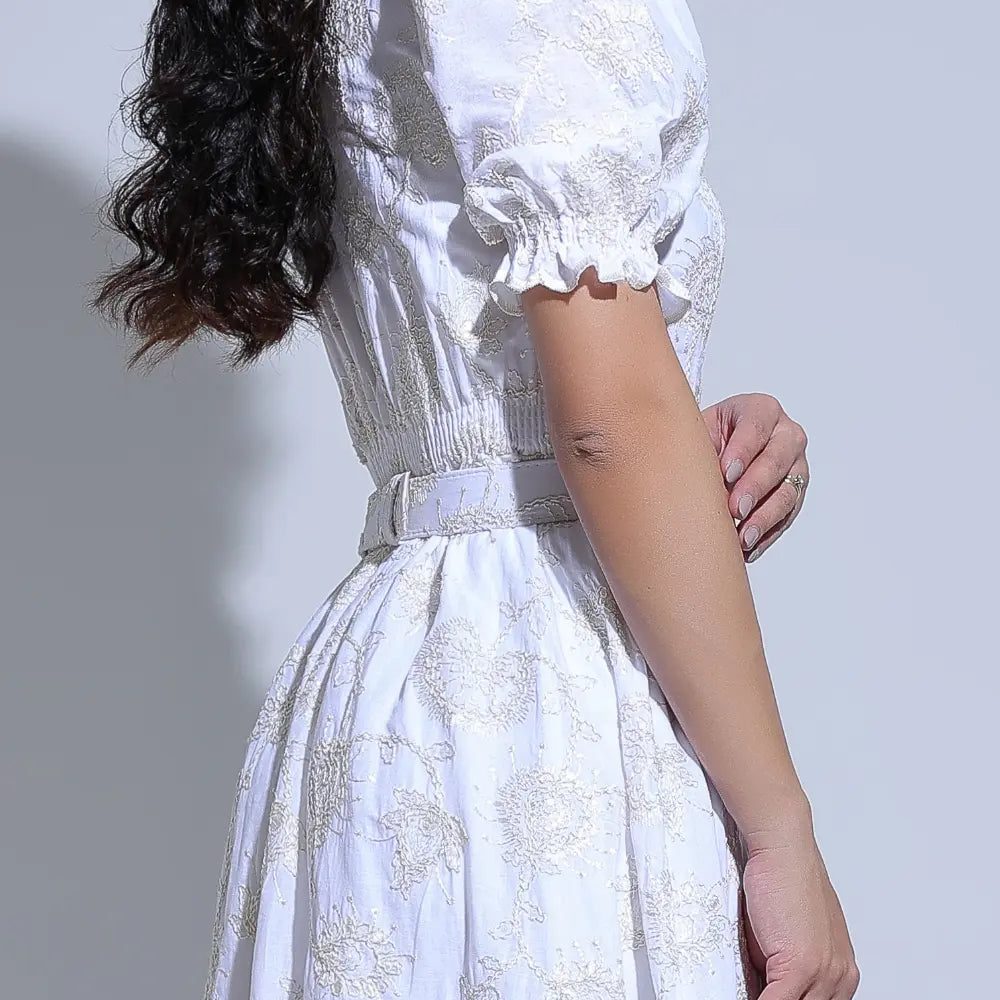 Vestido Feminino Algodão Branco Bordado com Lantejoulas Nicole - FL26