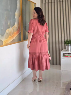 VESTIDO MIDI DETALHE GUIPIR