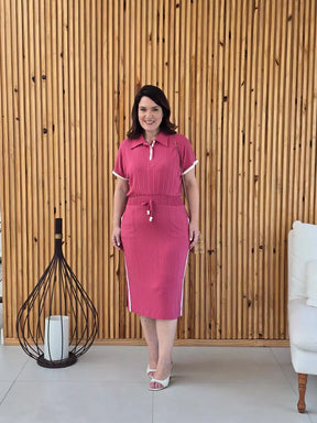VESTIDO COMFY COM VIVO ROSA