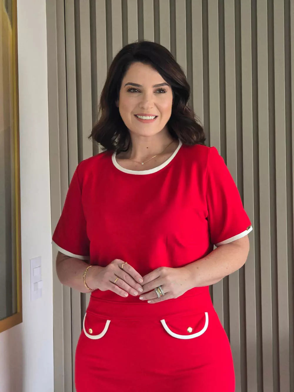 VESTIDO TUBINHO VERMELHO COM LAPELA