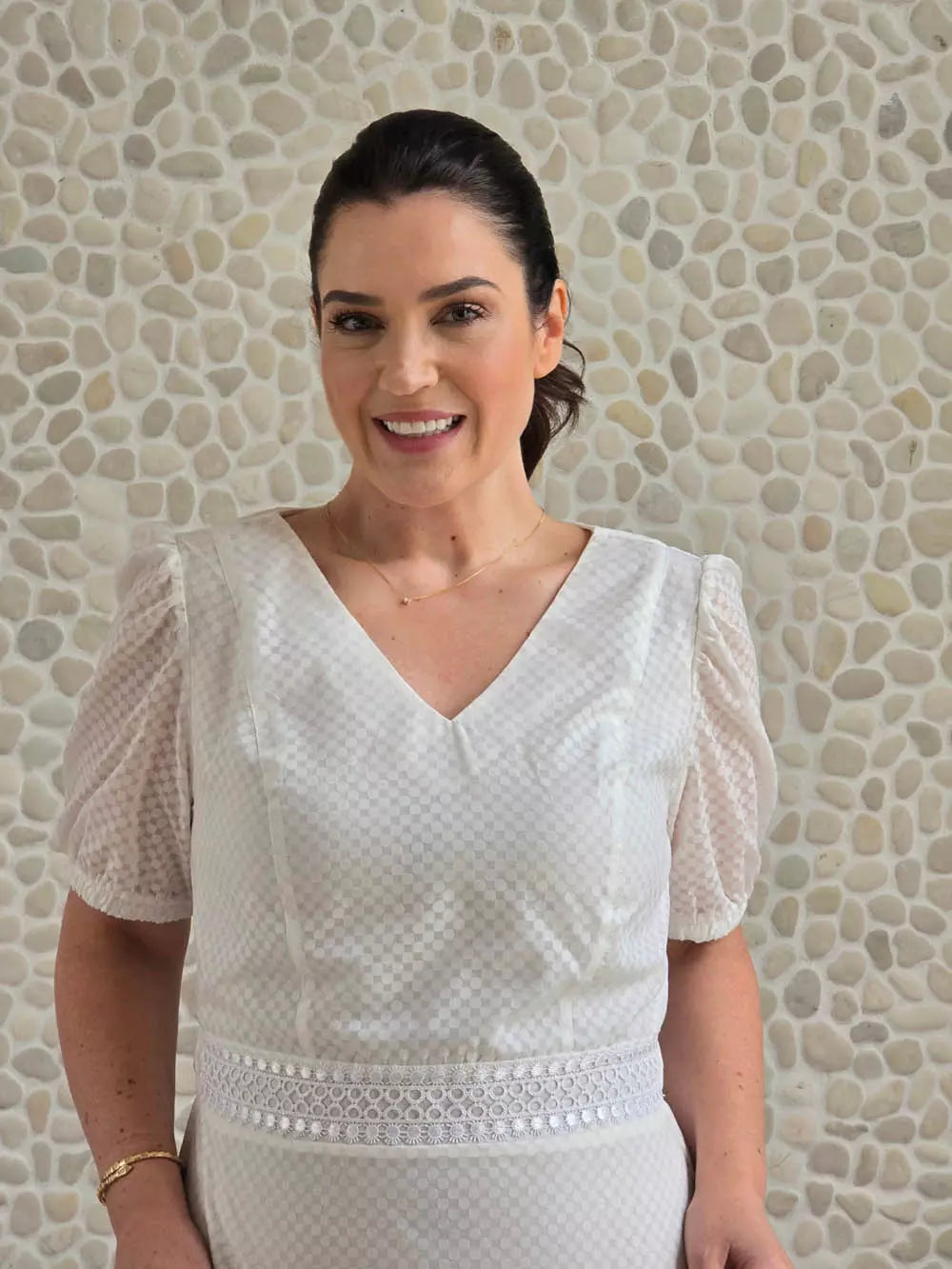 VESTIDO MAXI MIDI COM MARIAS BRANCO