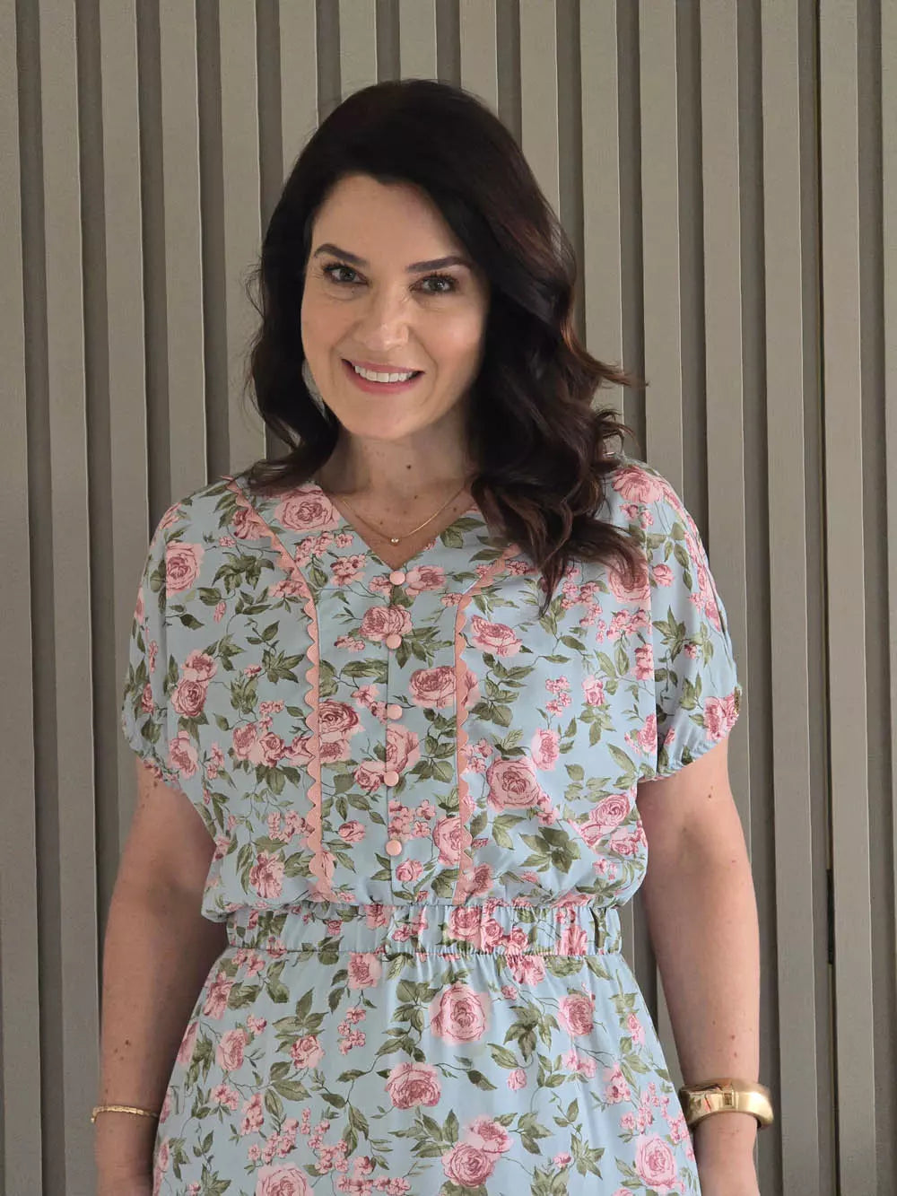 VESTIDO MIDI COM SIANINHA